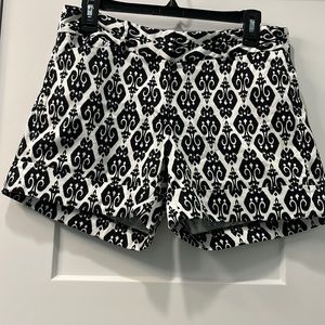 White House Black Market women’s shorts size 4
